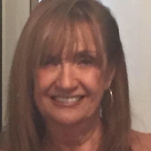 Meet your Posher, Leslie